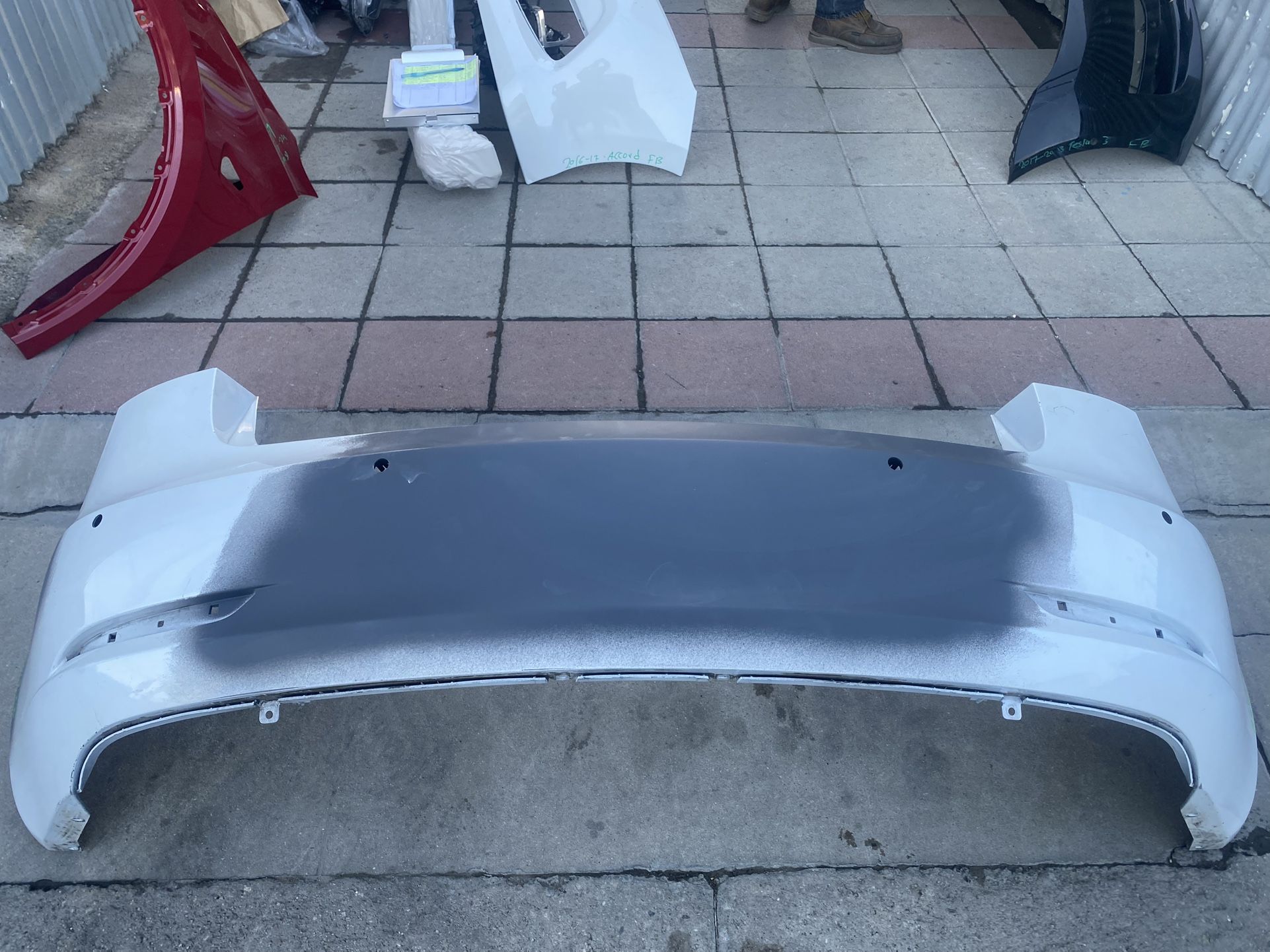 2017-2023 Tesla Model3 Rear Bumper Oil White. Recon