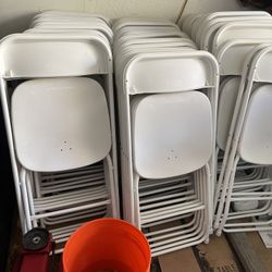 Folding Chairs 