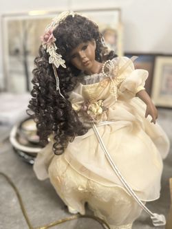 Porcelain doll 'Emily Rose' by Treasured Heirloom