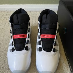 Jordan Adapt 11’s Size 9.5