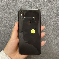 IPhone XS 256 gb | Unlocked | Comes with Store warranty | Free charger and Cable 