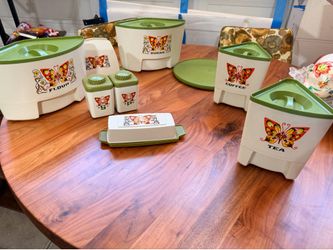 Vintage kitchen storage set