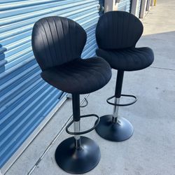 Modern Adjustable Bar Stools (Set of 2) – Velvet Seats