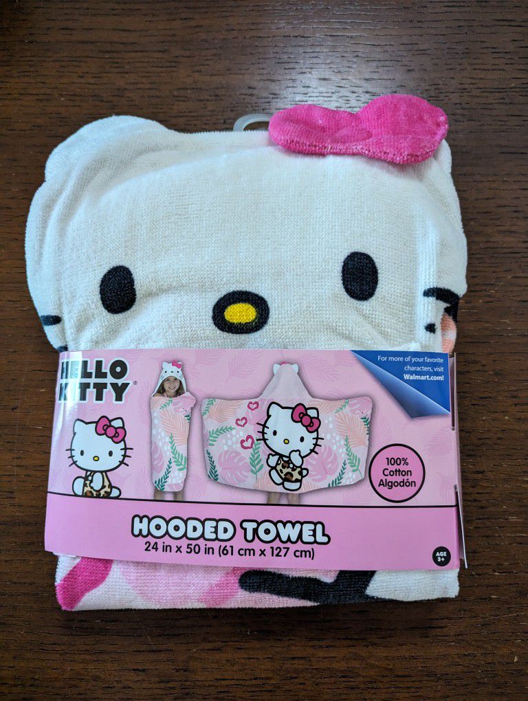 Hello Kitty Hooded Towel, BRAND NEW WITH TAGS