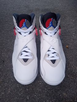 New size 8 Men's $140