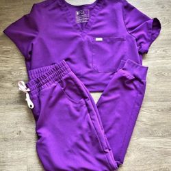 FIGS 2-Piece Scrubs Outfit in Magic Purple (Catarina & Zamora)