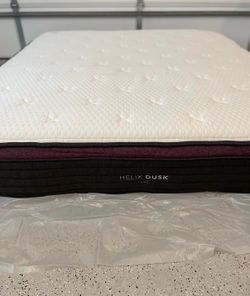 Helix - Luxe Dusk King Mattress - Original Cover
