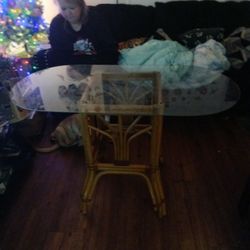 Glass Kitchen Table And 4 Chairs 