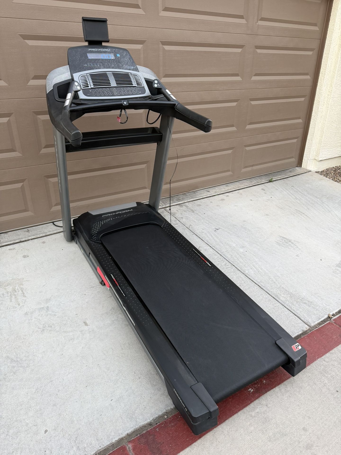 ProForm Treadmill With Incline