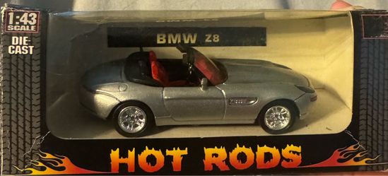 Hot rods BMW Z8 die cast 1:43 Scale