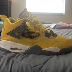 Jordan 4