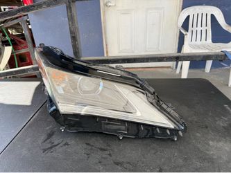 Lexus RX 2016-2018 right headlight Oem
