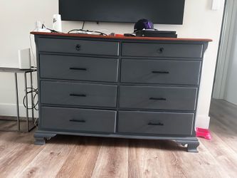 Wood Dresser