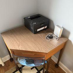 Antique, Mid-century Corner Desk