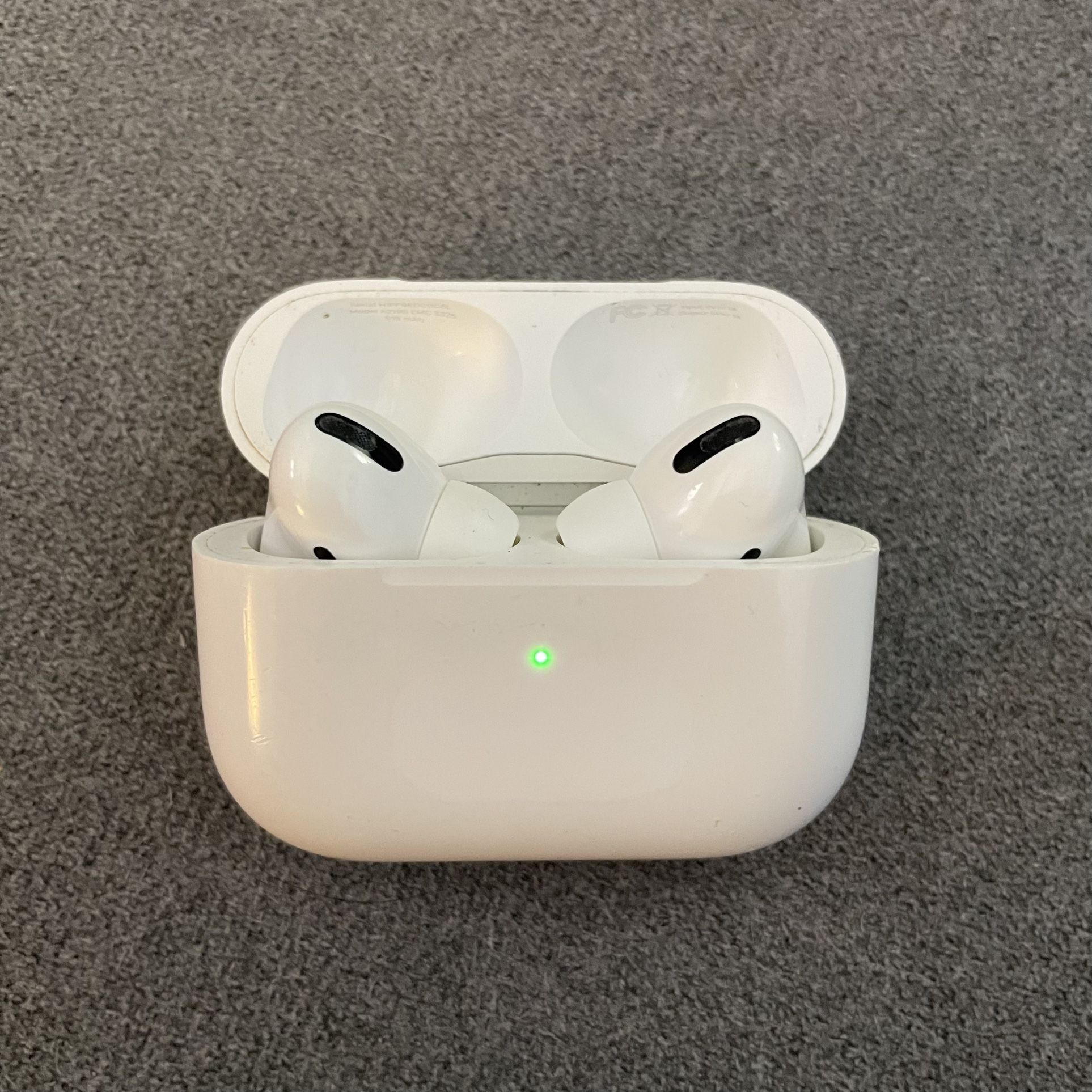 Apple AirPods Pro Model A2084