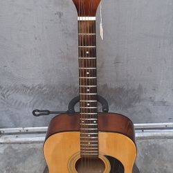 FIRST ACT ACOUSTIC GUITAR AL460