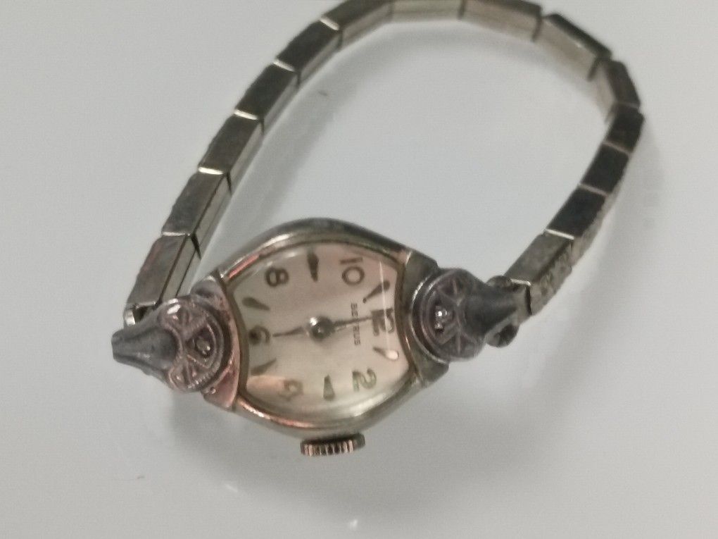 Old Vtg 1950's BENRUS Diamond Watch Ladies Jewelry Case 10K RGP Bezel