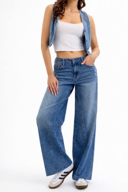 Semi Distressed Detail Relaxed Fit Jeans