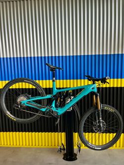 Yeti 160e T1 E-Bike Size XL, $14k as New