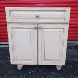 Bathroom Vanity Cream Color Antique Look Classic 