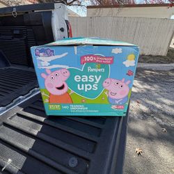 Pampers Easy Ups 2T-3T Training Pants Peppa Pig 140ct