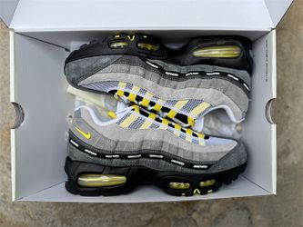Undefeated x Nike Air Max 95 'Yellow'