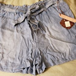 Women's Shorts 