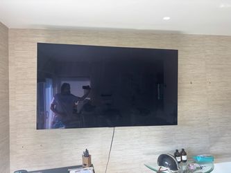 75” TV with Wall Mount