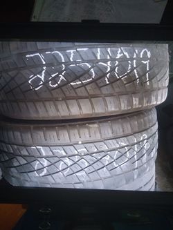 TIRE 225 40 19 each ELMOFLES
