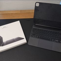 Magic Keyboard iPad Pro 13 Inch
