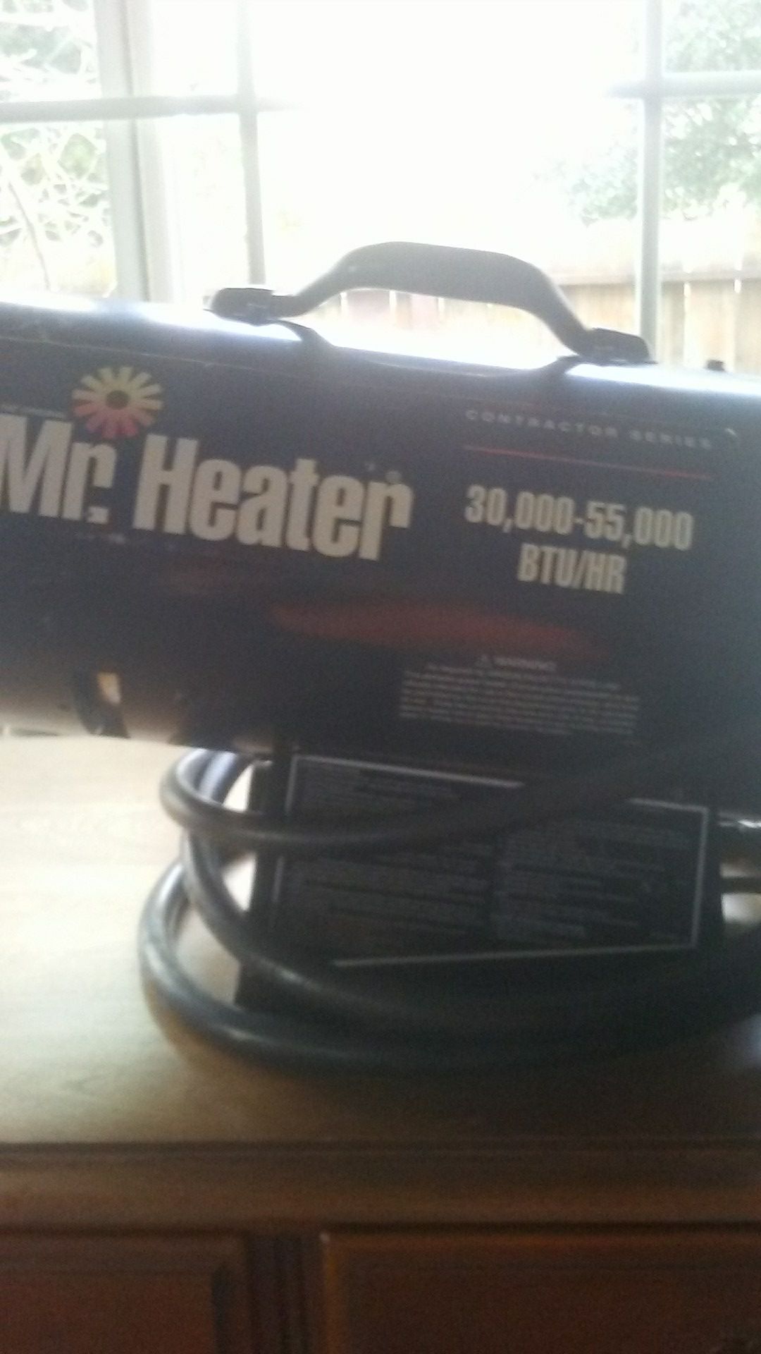 Mr heater contractor series 30.000 55.000 btus propane elec