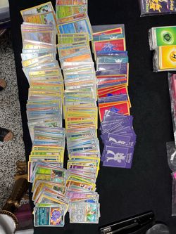 200 Pokémon cards