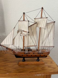 Replica sailing ship