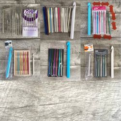 B: Assorted Lots of Crochet Hooks and Sets