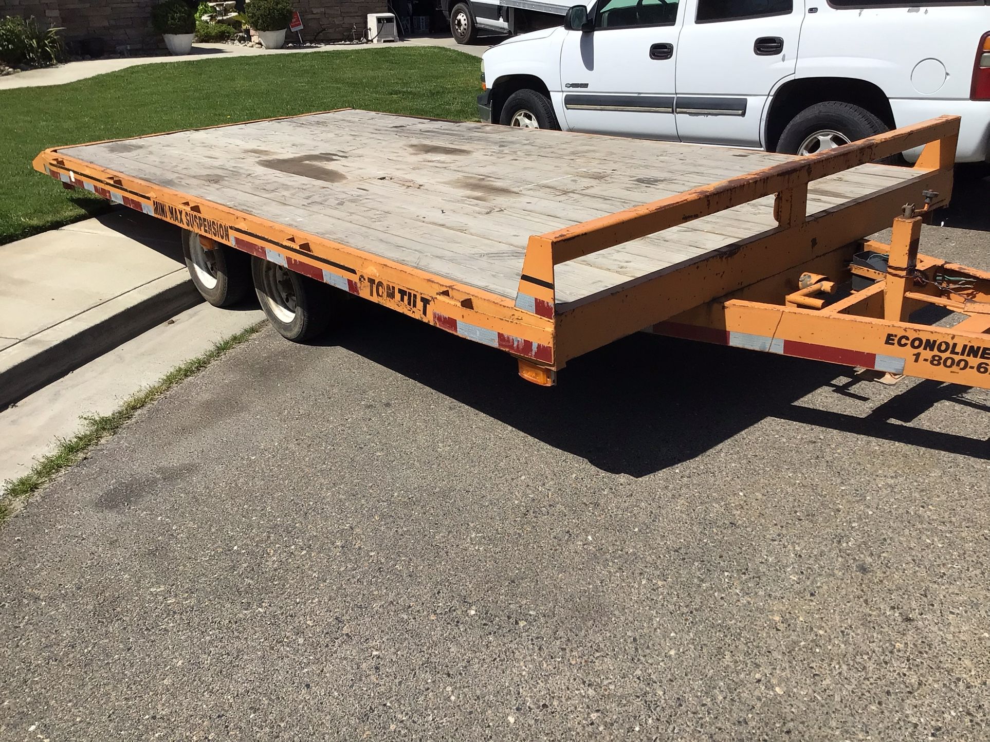 16ft Tilt Trailer