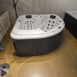 HOT TUB BLOW OUT SALE