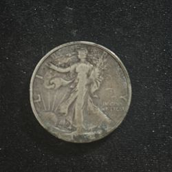 1940 Walking Liberty 90% silver