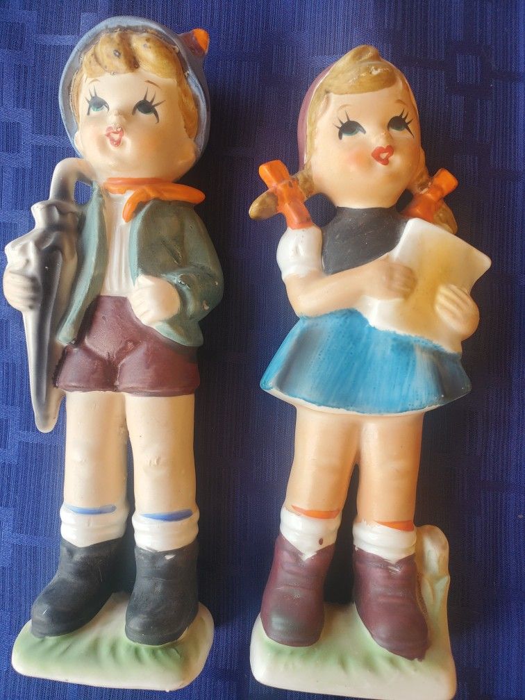 Vintage Hummel Like Figurines Boy Girl Japan