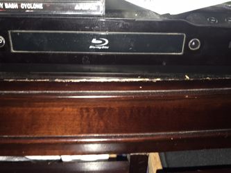 3D BLU RAY PLAYER SURROUND W/ SUB