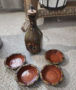 Oil Dispenser w/ dipping saucer bowls