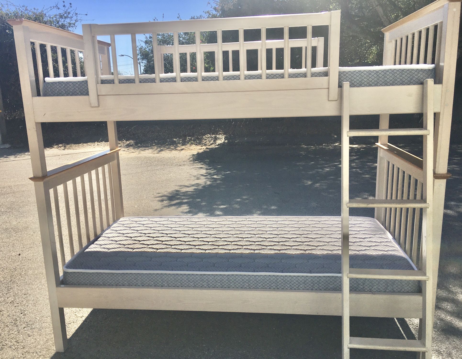 ****Twin Bunk Bed - Litera***