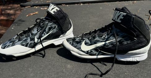 Nike baseball cleats size 12 camouflage