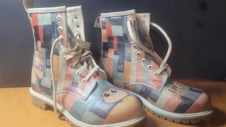 Dogo LIFE IS SHORT Long Boots Size 39 / US 8.5