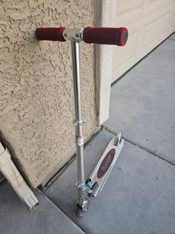 Razor scooter