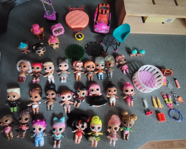 LOL Dolls and Accessories 