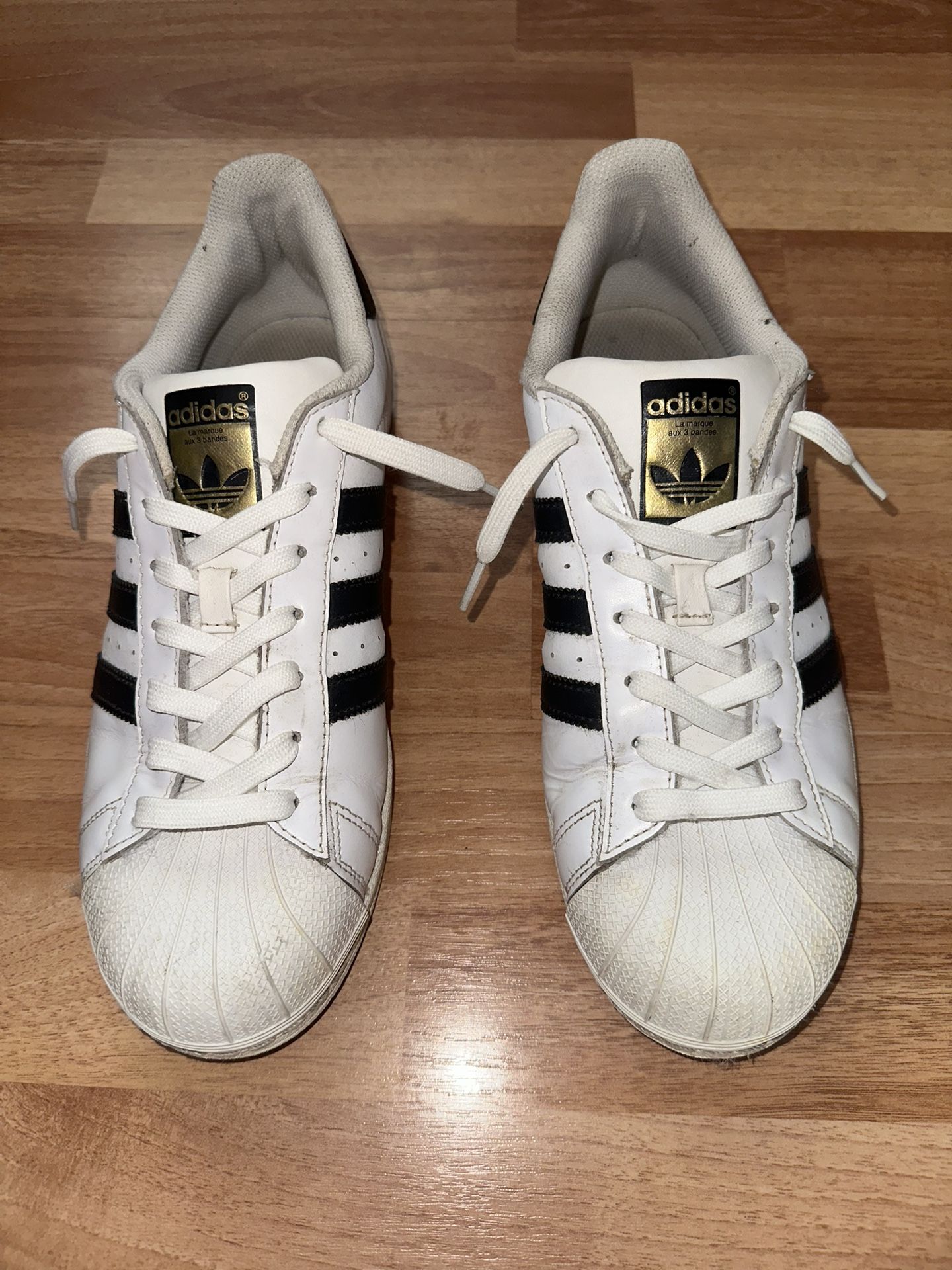 adidas Superstar