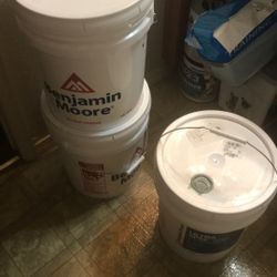 Paint Buckets