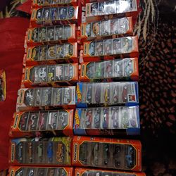 Hot Wheels small cars