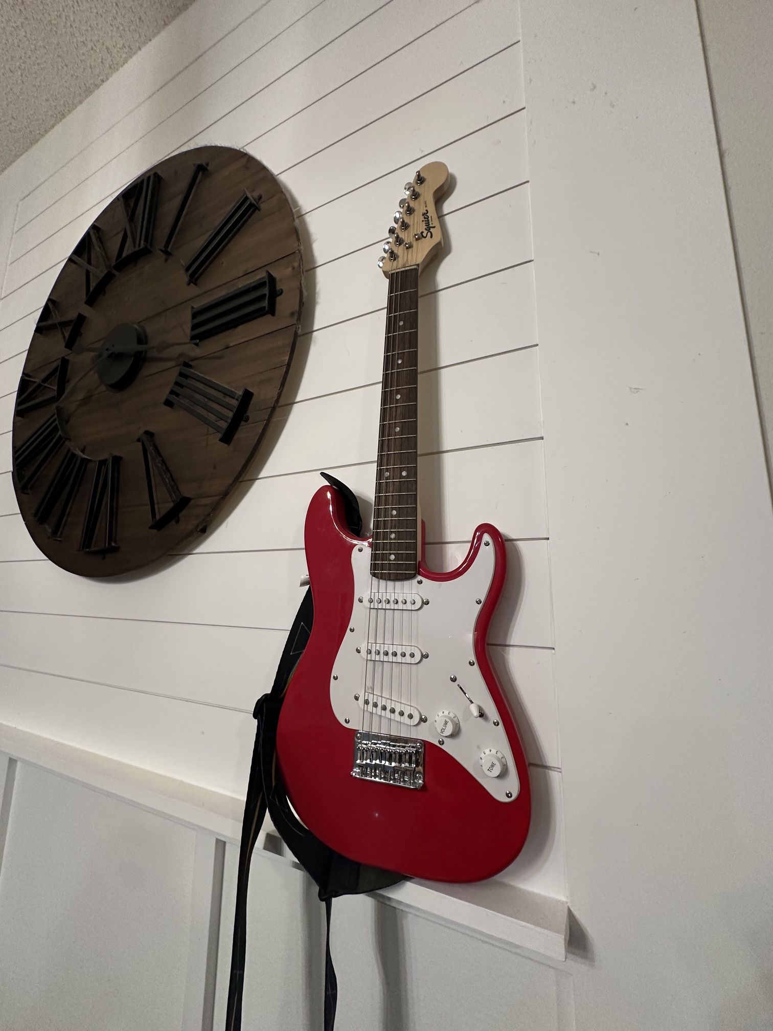Squier Stratocaster (by Fender) Red White Electric Guitar