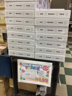 Solid White Puzzle, 499 Pieces (One Piece Missing by Design)